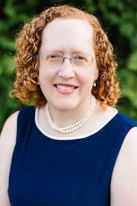 Headshot of Zoe Beatty