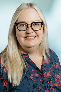 Headshot of Greta Larsen