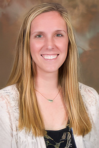 Headshot of Jessica Helminen