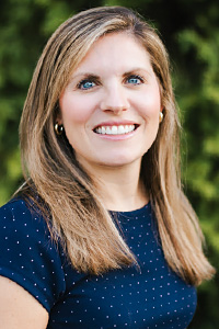 Headshot of Rachel Runkle